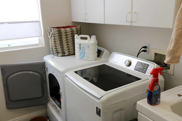 789A Laundry Room 0104