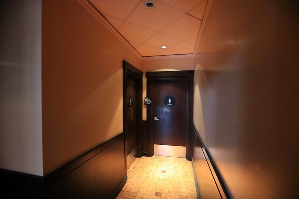 721A Bar Bathrooms Hallway 0009