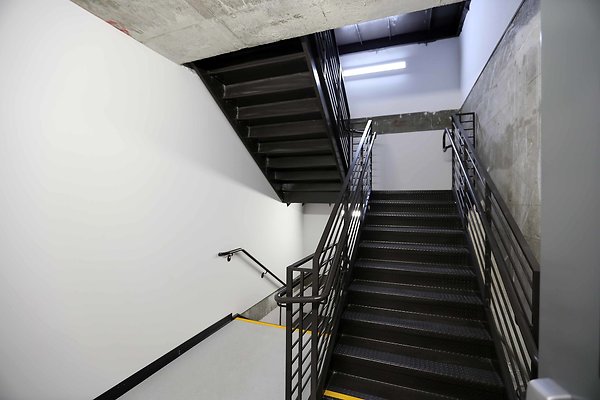 Stairwell 2nd Floor Stair 3 0071
