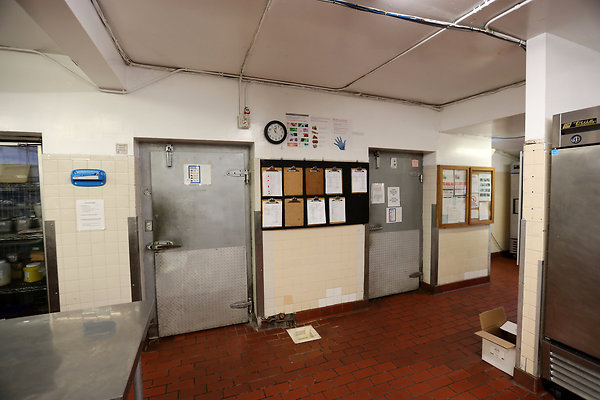 505A Kitchen 0100