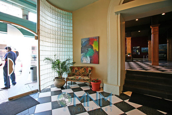 Front Lobby 0136 1