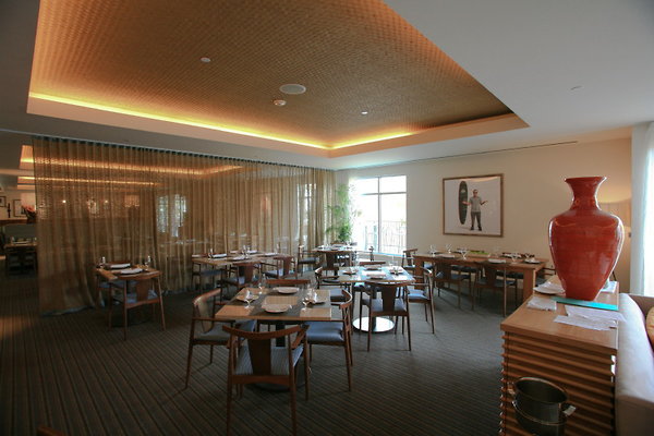 Restaurant Dining Room 0112 1