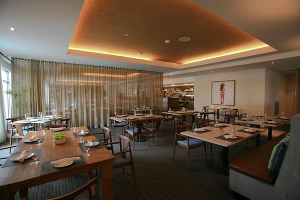 Restaurant Dining Room 0123 1