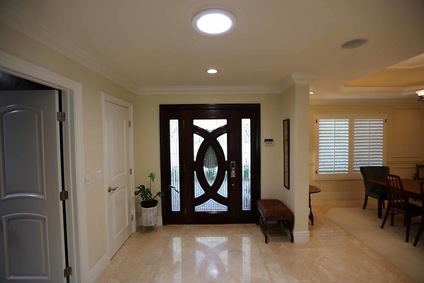 273A Front Entry 0047