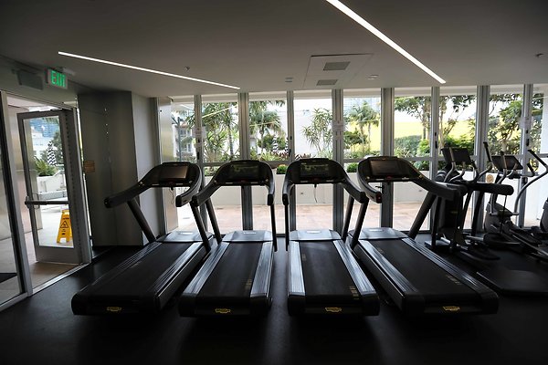 Fitness Center Gym 0010