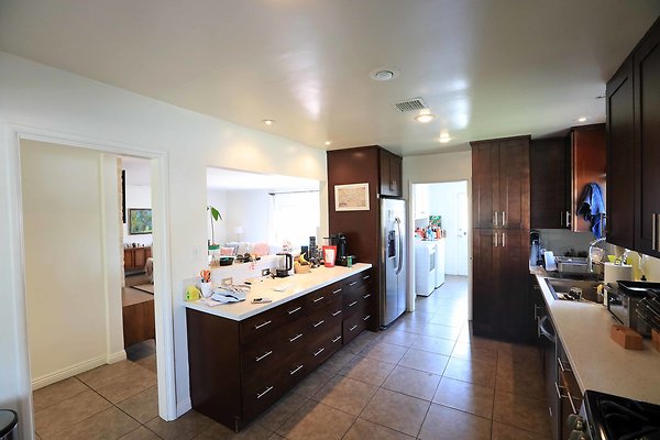 859A Kitchen 0016