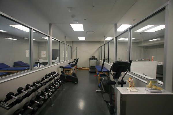 10 Athletic Training Room 0460