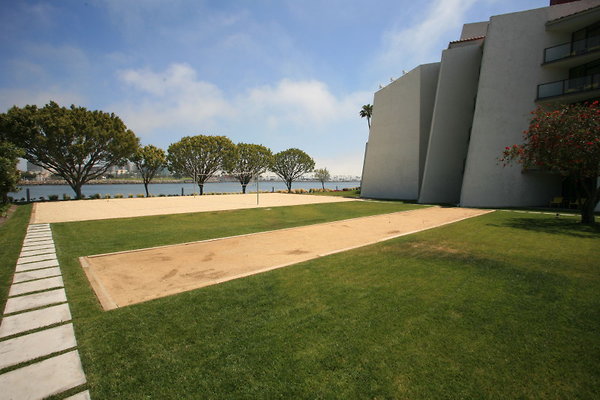 Bocce Ball &amp; Volleyball Courts 0148 1
