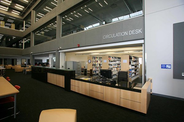 4 Library 0353