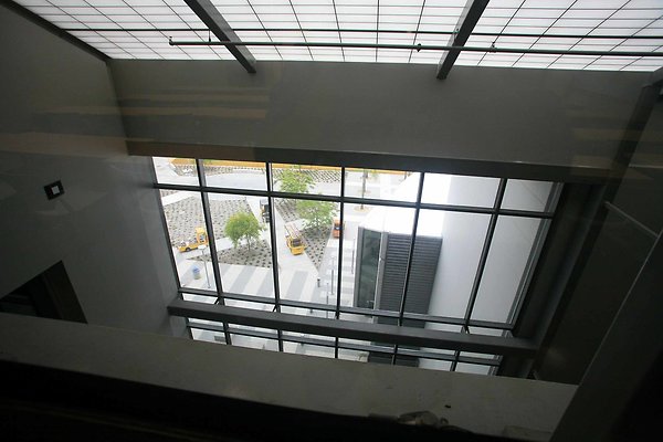 5 5th Floor Windows 0309