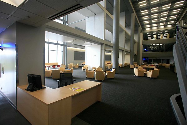 4 Library 0350