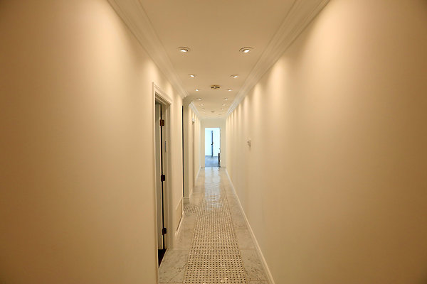 876A Bedroom Hallway1