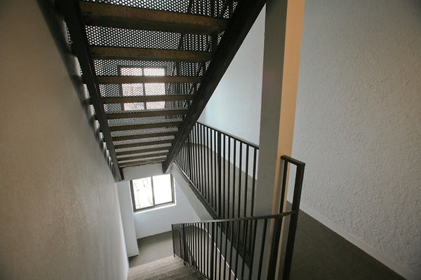 4th Floor Stairwell4 0049 1 1