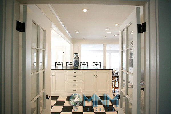 Kitchen Entry1 1