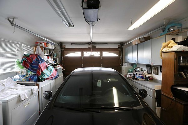 449A Garage RS2 0030