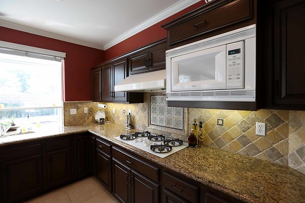 626B Kitchen 0058