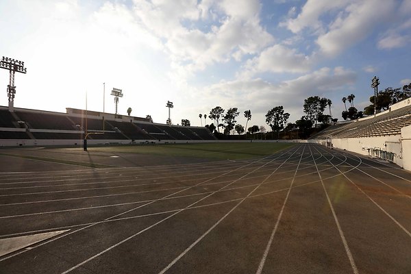 B5 Football Stadium Track 0051