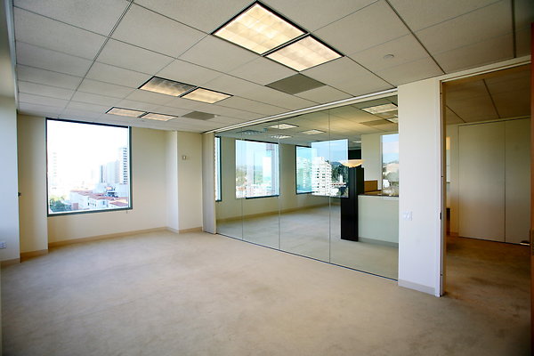 Suite 805 Conference Room 0138