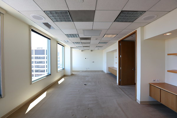 719 -12th Floor East Conference Room 0473