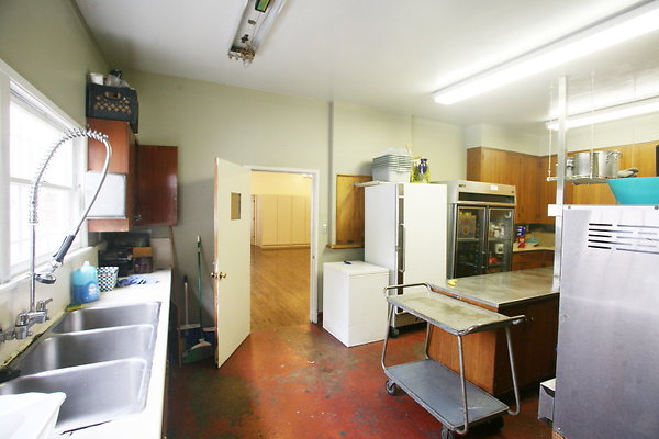 823A Parish House Kitchen 0036 1