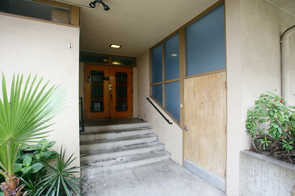 823A Parish House Front Entry 0101 1