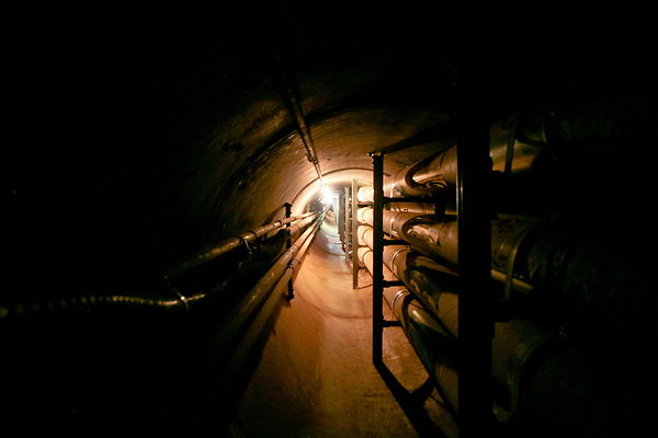 G3 Basement Steam Pipe Tunnels 0467 1