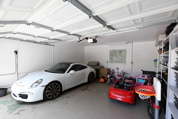 Garage 0162