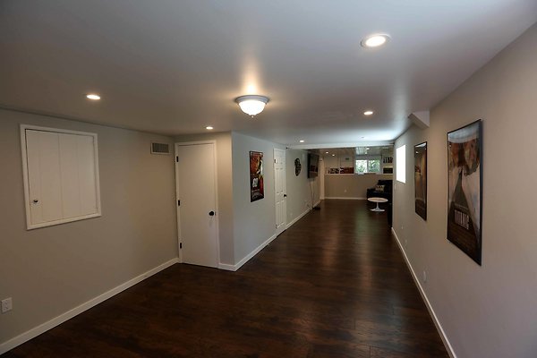 Media Room Rear Hallway 0125