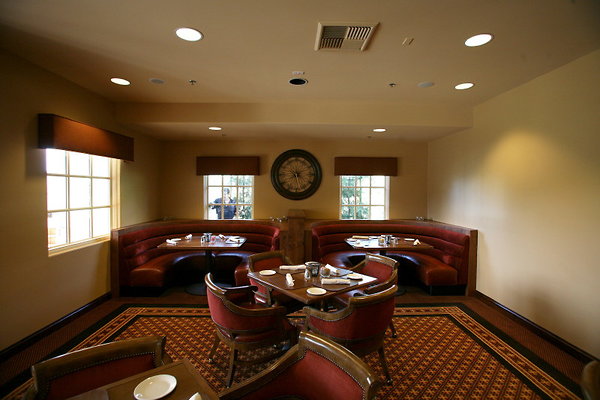 072A Grille Dining Room2 0073 1