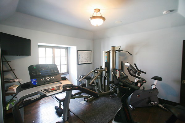 619A Gym 0098 1