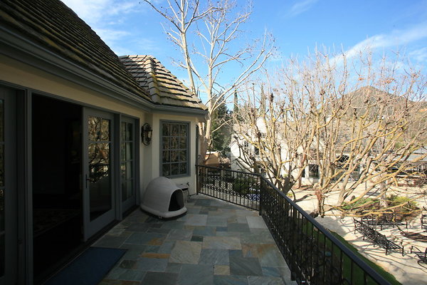 619A Master Bedroom Balcony 0079 1