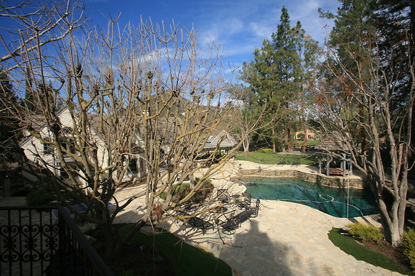 619A Master Bedroom Balcony View 0082 1