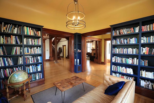 478A Family Room &amp; Library 0007
