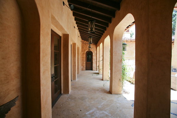 Interior Courtyard 0117 1