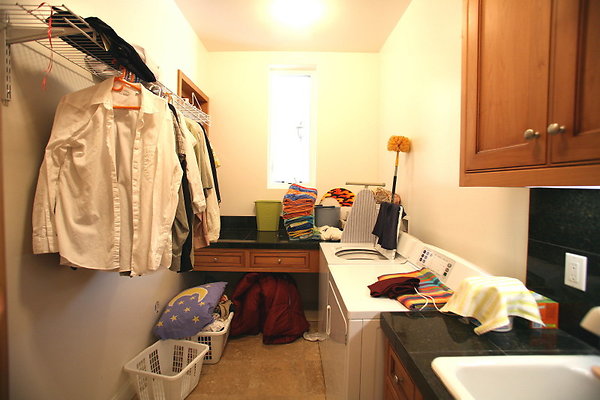 Laundry Room1 1 1