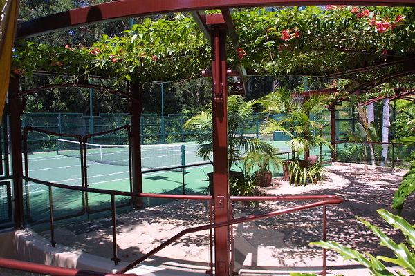 Tennis Court Patio 0016
