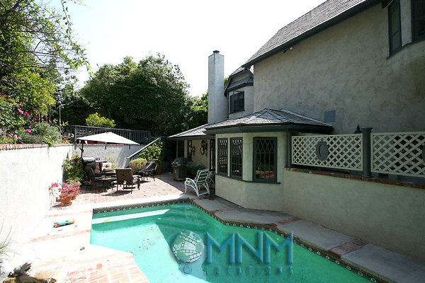 Pool &amp; Patio 0054 1