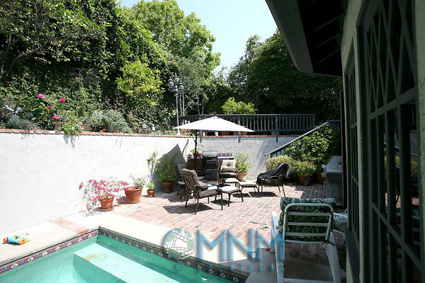 Pool &amp; Patio 0053 1