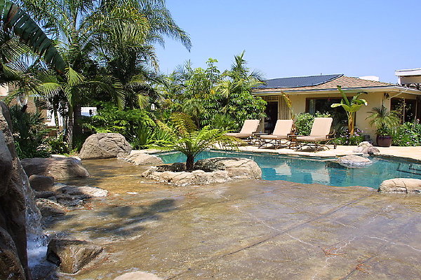 Pool 0106 28 1