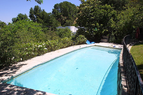 Pool 0088 42 1