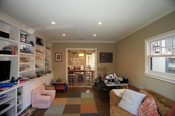 Kids Playroom Den1