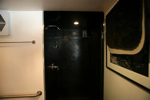 Bathroom Shower 0021