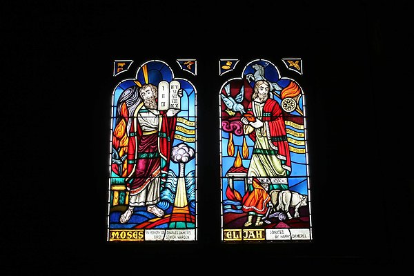 Church Stained Glass Windows 0018