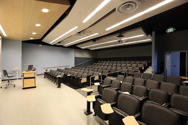 G7 Lecture Hall LH102 1297