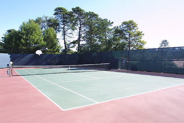 Tennis Court 343-4335