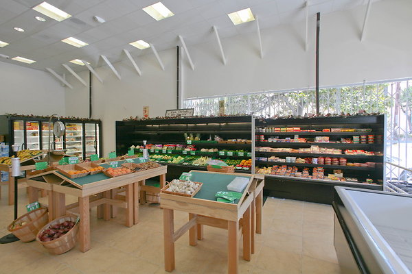 Produce &amp; Meat Counters 0041 1