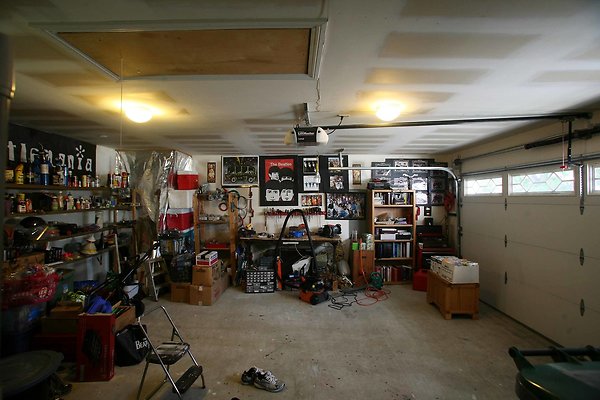047A Garage3