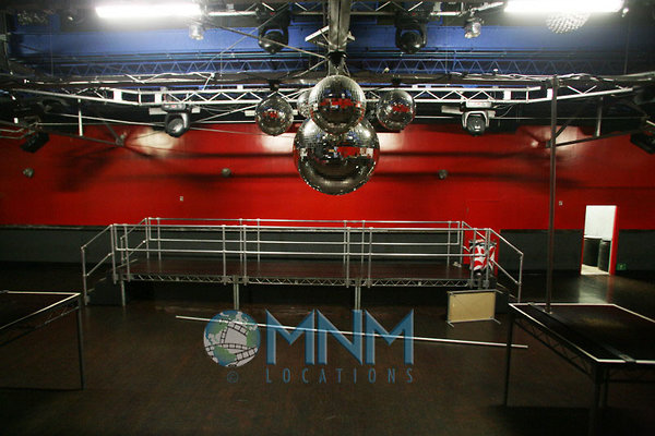 570A Main Dance Floor &amp; movable platform 0041 1
