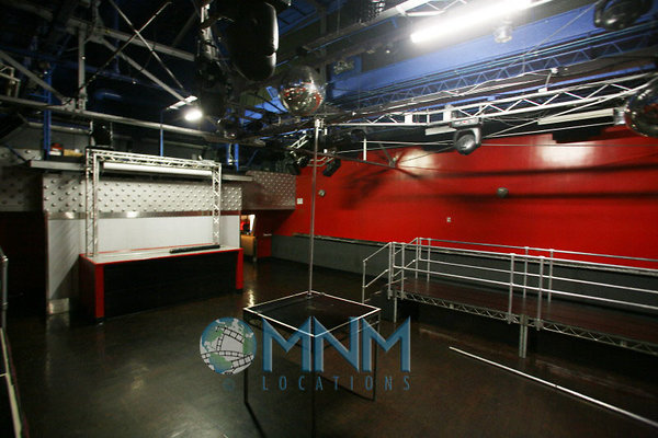 570A Main Dance Floor &amp; movable platform 0042 1