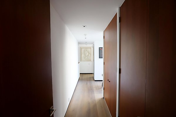 108A Office Hallway 0106